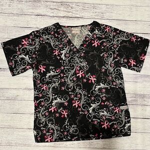 Black and Pink Short Sleeve Medical Scrub Top with Abstract Pattern